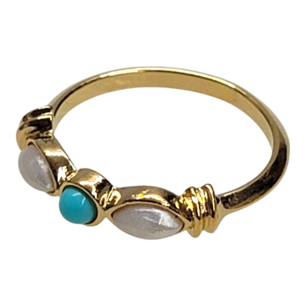 Vintage Avon Gold Tone Faux Turquoise Opal Moonstone 3 Stone Ring Band Size 7